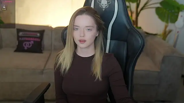 Snapshot of Cassy-Celestial_ chatting on 28, 2, 2026 Cassy-Celestial online show from 28, 2, 2026