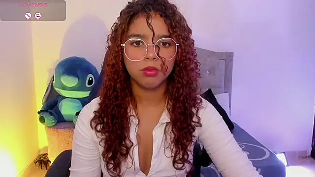 aurora rodriguez online show from 27, 2, 2025