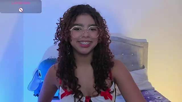 aurora rodriguez online show from 4, 3, 2025