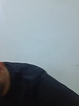 Snapshot of alesssterling chatting on 5, 3, 2026 alesssterling online show from 5, 3, 2026