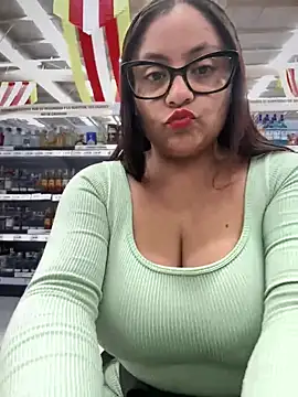 Snapshot of Sol_biglips chatting on 30, 1, 2025 Sol biglips online show from 30, 1, 2025