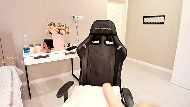 aya shy online show from 25, 2, 2025