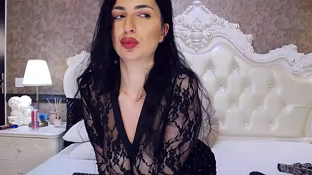 OliveWilson online show from 25, 2, 2025