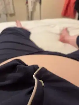 curvygirll2 online show from 12, 1, 2025