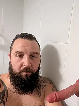 beardedbeasty86 online show from 25, 10, 2025