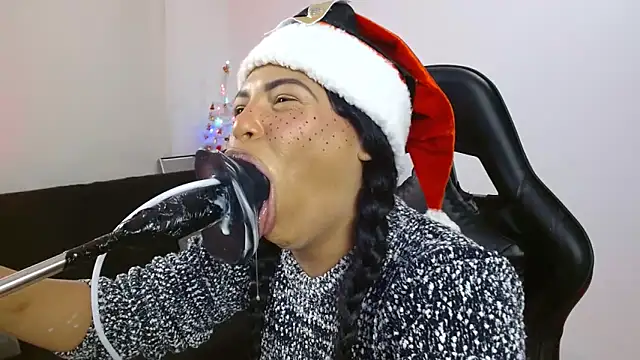 Snapshot of Anabel693 chatting on 12, 12, 2024 Anabel693 online show from 12, 12, 2024