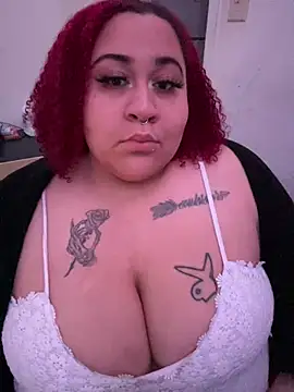 Juicyjordie online show from 9, 1, 2025