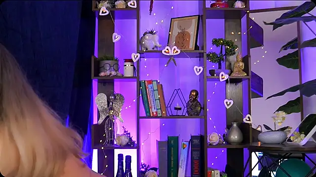 Snapshot of Bailey_Evans chatting on 30, 9, 2025 Bailey Evans online show from 30, 9, 2025