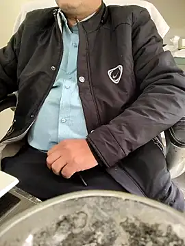 Hot-man39 online show from 1, 1, 2025