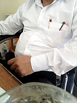 Hot-man39 online show from 23, 9, 2025