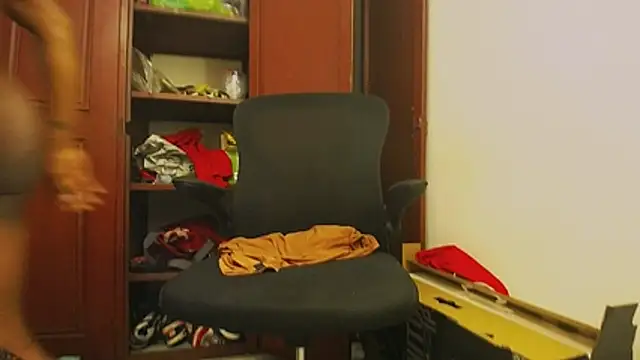 latinhot9631 online show from 4, 2, 2026