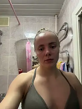 Snapshot of AlisaKissss chatting on 6, 2, 2026 AlisaKissss online show from 6, 2, 2026