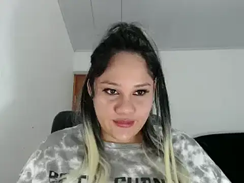 Snapshot of melissa4855 chatting on 15, 1, 2025 melissa4855 online show from 15, 1, 2025