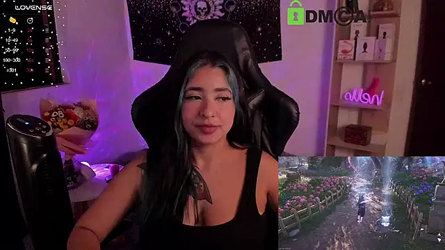 sweetcoralinee online show from 25, 1, 2025