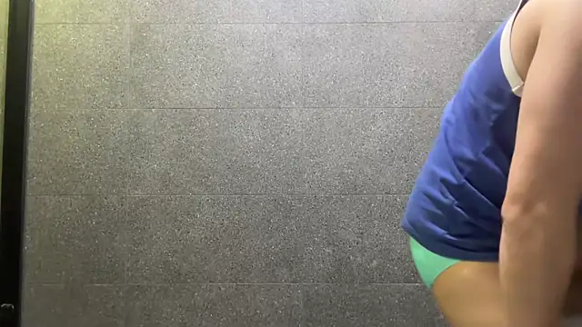 taka32204 online show from 14, 12, 2025