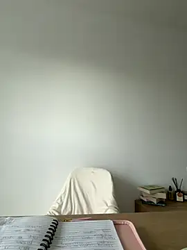 streetdoll online show from 31, 10, 2025