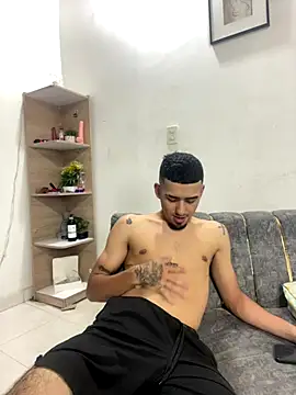 royalgirls x online show from 11, 10, 2025