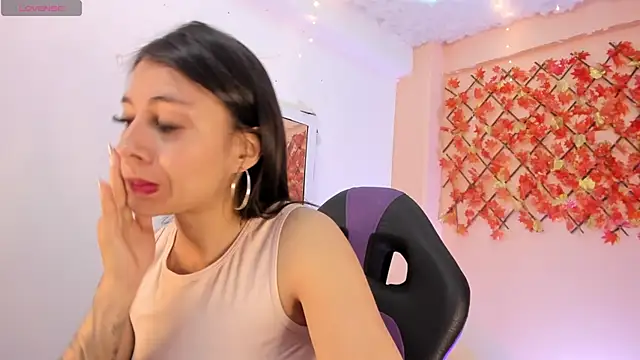 Sweet Candies online show from 23, 1, 2025