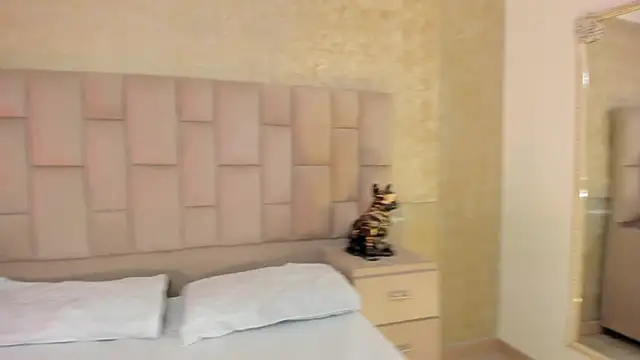 CamilaPreston online show from 28, 2, 2025