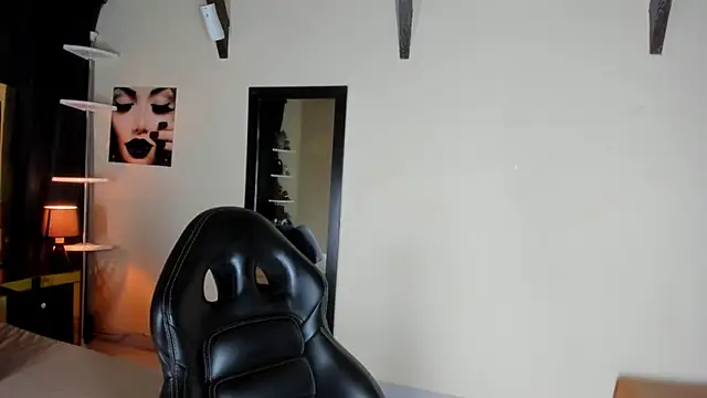 EmiliWilliams online show from 21, 11, 2025