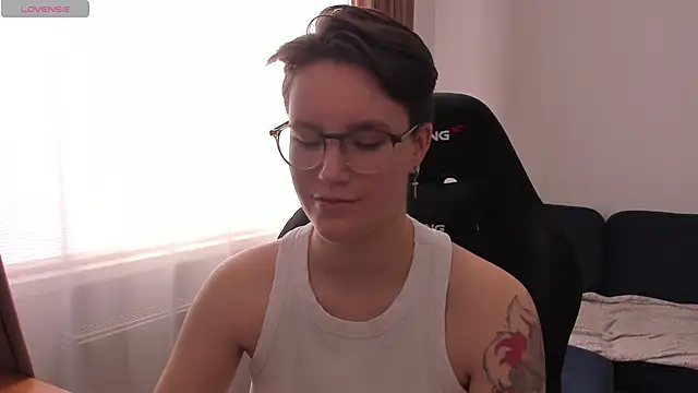 JessieFlower online show from 2, 4, 2026