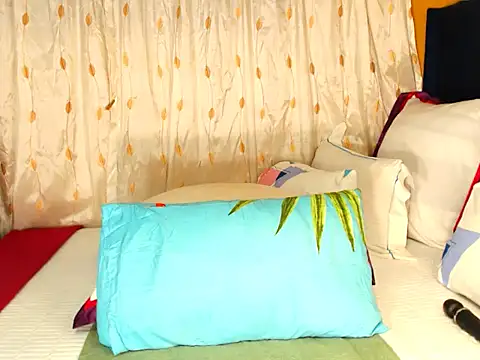 ChloeTyler23 online show from 7, 3, 2025