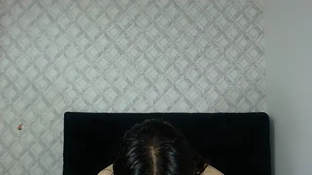 Emma-Wilson online show from 13, 2, 2025