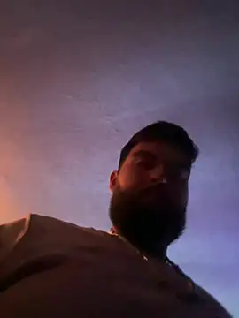 bigdickgio6923 online show from 22, 2, 2026