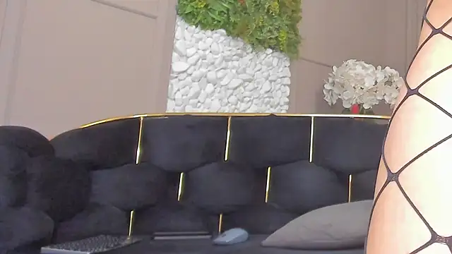 Deliciouslips online show from 26, 2, 2026