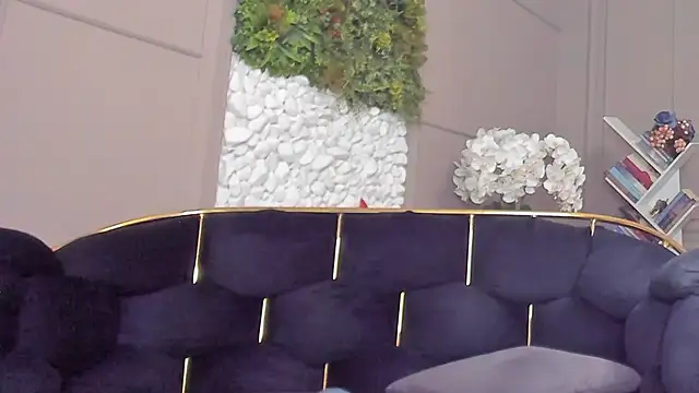 Deliciouslips online show from 13, 3, 2026