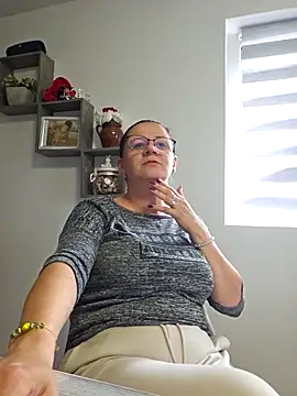 KristenVega online show from 26, 9, 2025