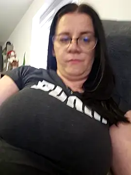 KristenVega online show from 26, 10, 2025