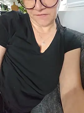 KristenVega online show from 9, 7, 2026