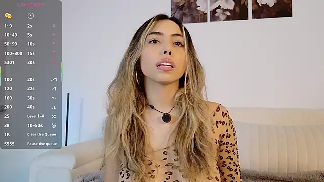 AMELIETARSON online show from 24, 10, 2025