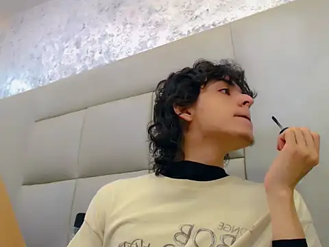 Sr BonnyEthan online show from 6, 2, 2026