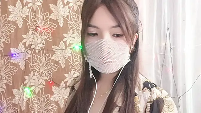 Snapshot of Lanian_99 chatting on 6, 10, 2025 Lanian 99 online show from 6, 10, 2025