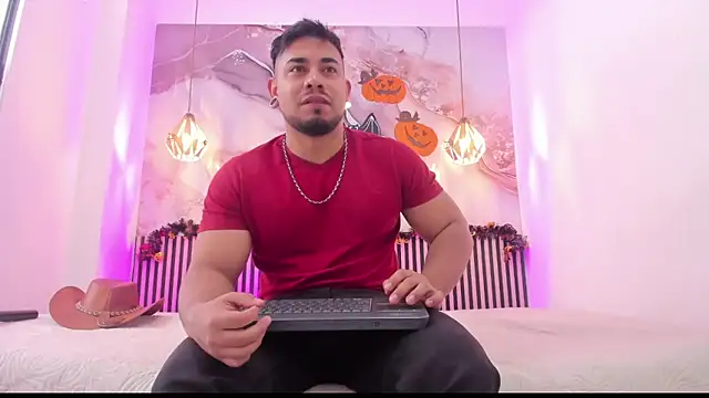 BrianMalonee online show from 30, 10, 2025