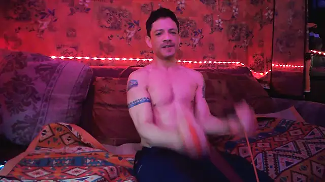 Tony Torrente online show from 25, 12, 2024