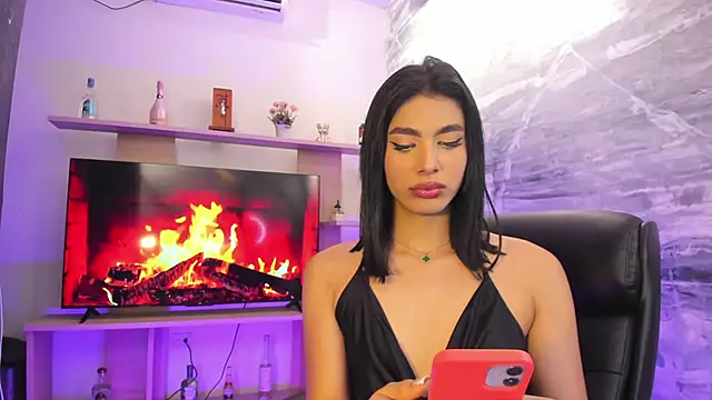 Snapshot of IsabelleFoxx_ chatting on 17, 12, 2024 IsabelleFoxx online show from 17, 12, 2024