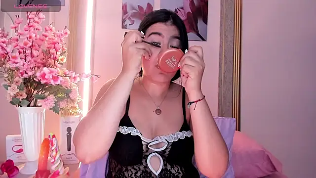 Snapshot of scarlet_fostt_ chatting on 19, 10, 2025 scarlet fostt  online show from 19, 10, 2025