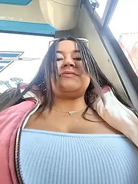 Cristal  04 online show from 5, 2, 2026