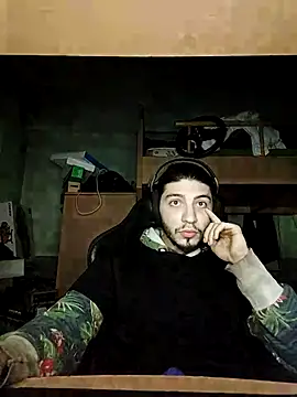 Snapshot of kleineid77 chatting on 31, 3, 2026 kleineid77 online show from 31, 3, 2026