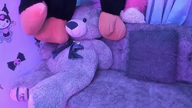 isaaclatino online show from 13, 11, 2025