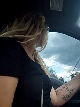 Snapshot of xWhoreAbleX_Pika chatting on 15, 9, 2025 xWhoreAbleX Pika online show from 15, 9, 2025