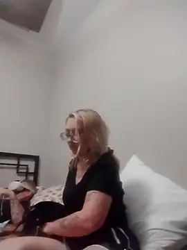 Snapshot of xWhoreAbleX_Pika chatting on 21, 10, 2025 xWhoreAbleX Pika online show from 21, 10, 2025