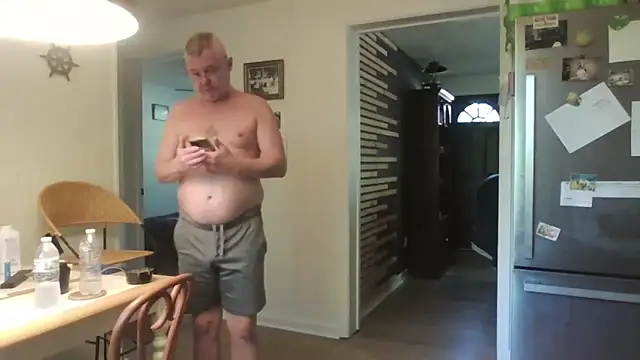 Snapshot of keiferkriss chatting on 3, 10, 2025 keiferkriss online show from 3, 10, 2025