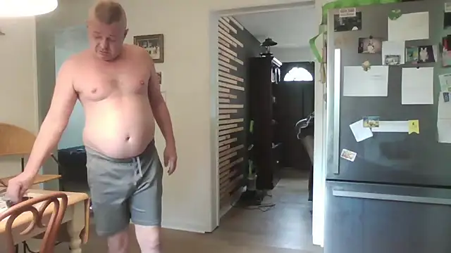 Snapshot of keiferkriss chatting on 11, 10, 2025 keiferkriss online show from 11, 10, 2025