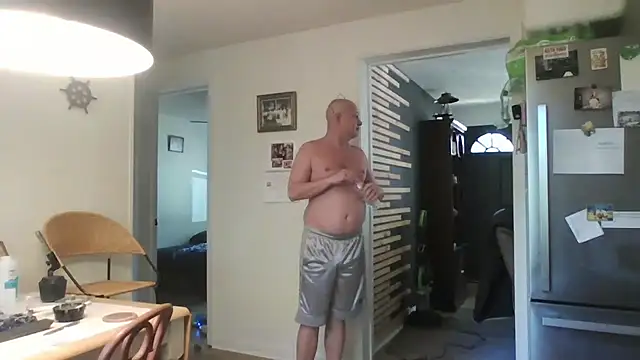 Snapshot of keiferkriss chatting on 16, 10, 2025 keiferkriss online show from 16, 10, 2025