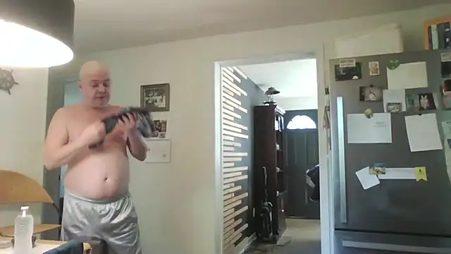 Snapshot of keiferkriss chatting on 18, 10, 2025 keiferkriss online show from 18, 10, 2025