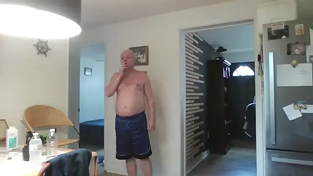 Snapshot of keiferkriss chatting on 19, 10, 2025 keiferkriss online show from 19, 10, 2025